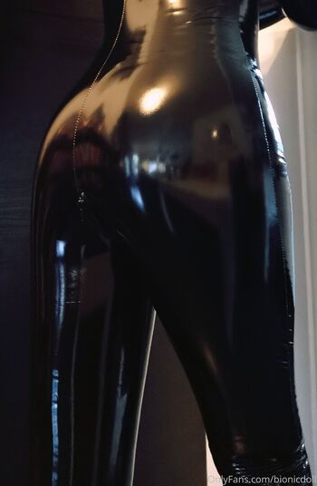 Full leaked Bionicdoll private onlyfans photo