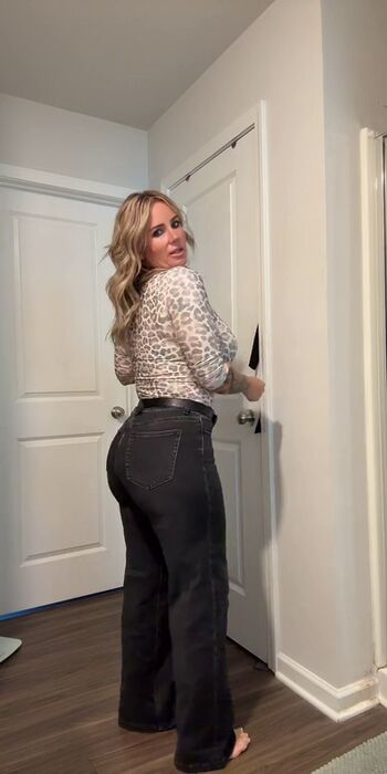 Full leaked Candice private onlyfans photo