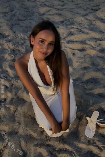 Full leaked Caro lnw private onlyfans photo