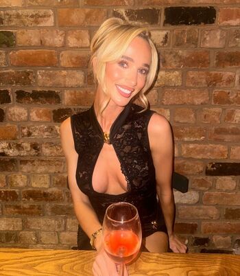 Full leaked Demi davis private onlyfans photo