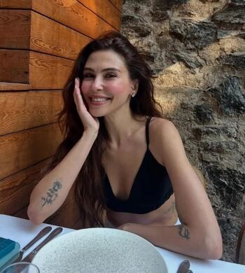 Dilara Aksüyek
