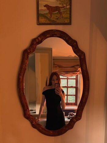 Full leaked Karen gillan page private onlyfans photo