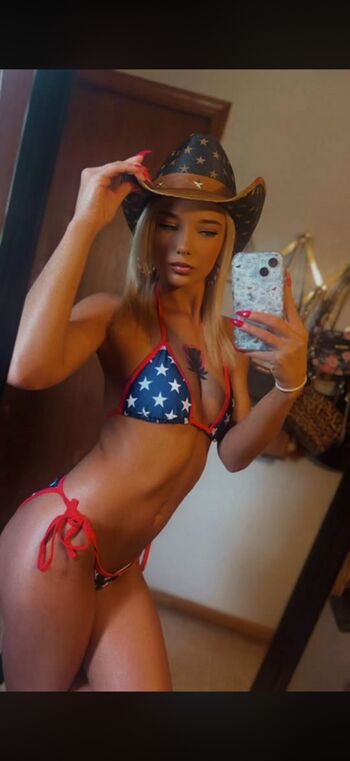 Full leaked Kelly lyn private onlyfans photo