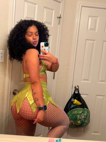 Full leaked Korrects page private onlyfans photo
