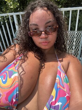 Full leaked Lilllyyy private onlyfans photo