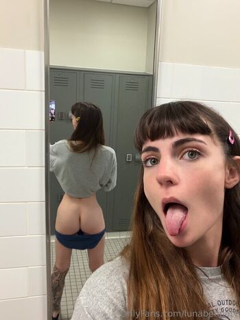 Full leaked Lunabenna private onlyfans photo