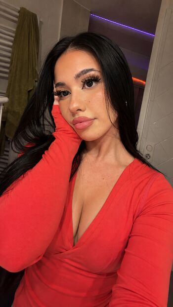 Full leaked Petitebruneone private onlyfans photo