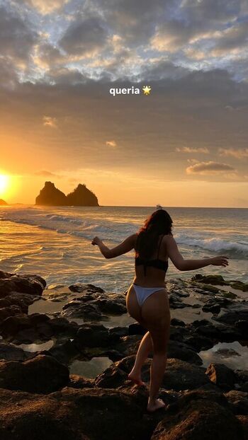 Full leaked Polliana aleixo private onlyfans photo