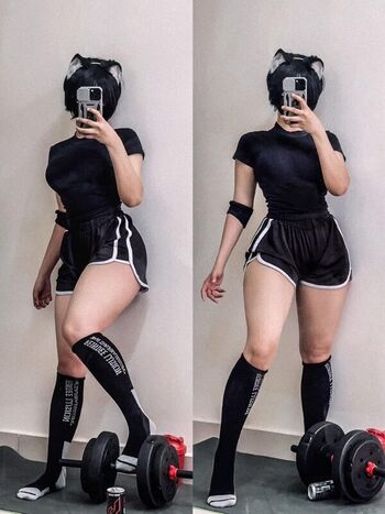 Full leaked R  page private onlyfans photo